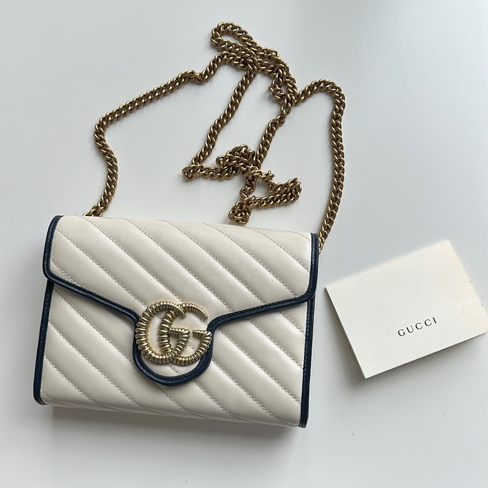 Gucci Vintage Effect GG Marmont Mini Wallet on Chain